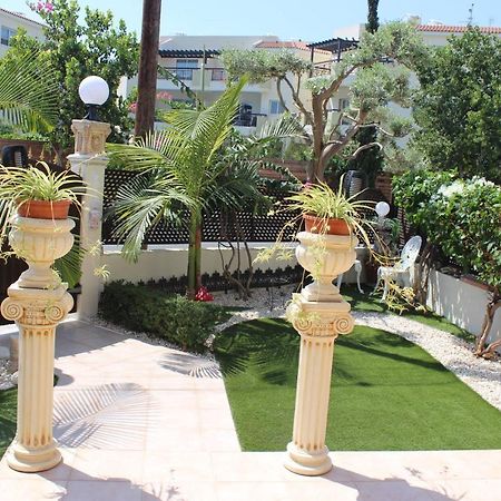 Ivoton Home Paphos Kültér fotó
