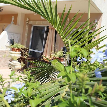 Ivoton Home Paphos Kültér fotó