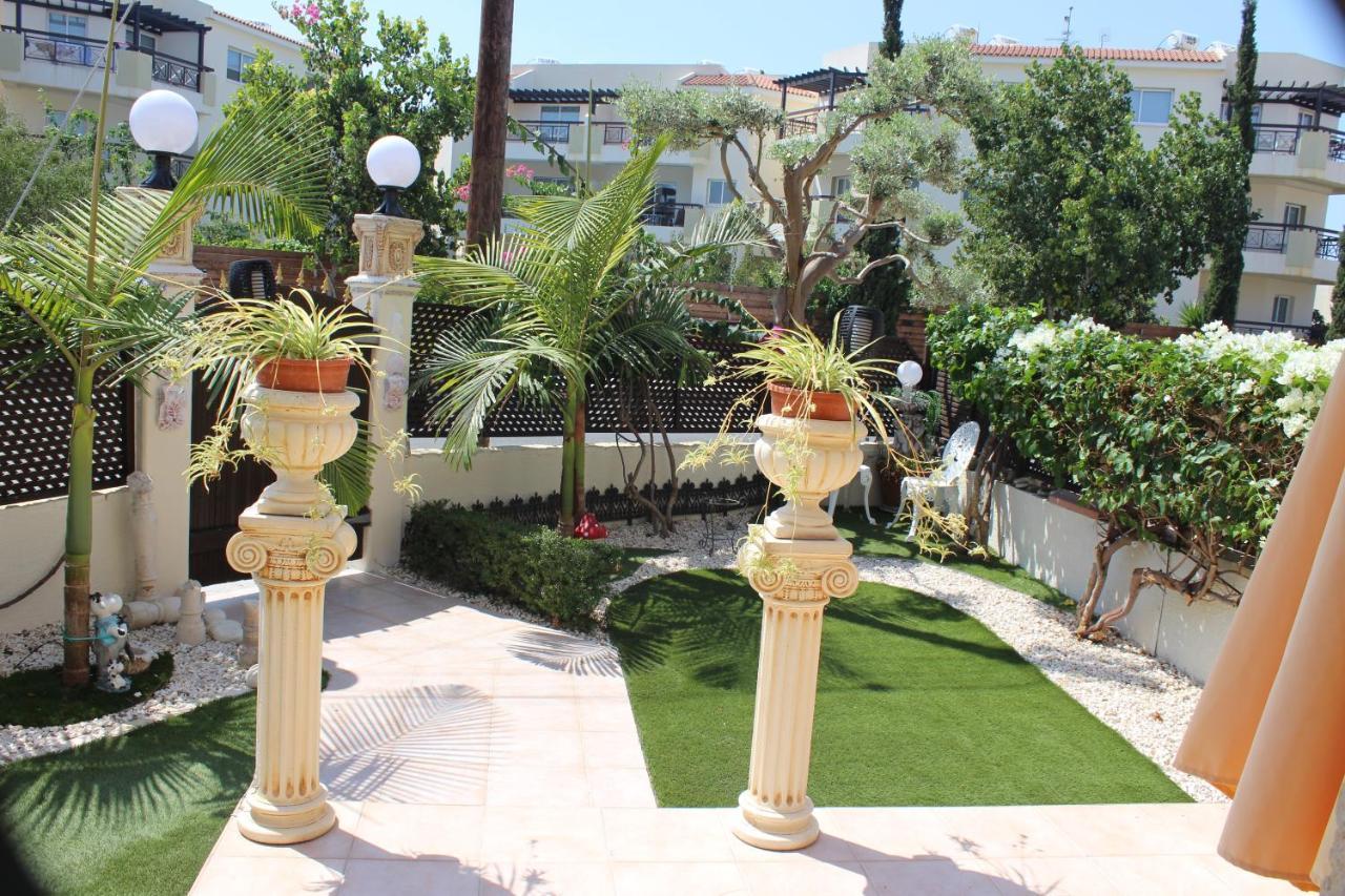 Ivoton Home Paphos Kültér fotó
