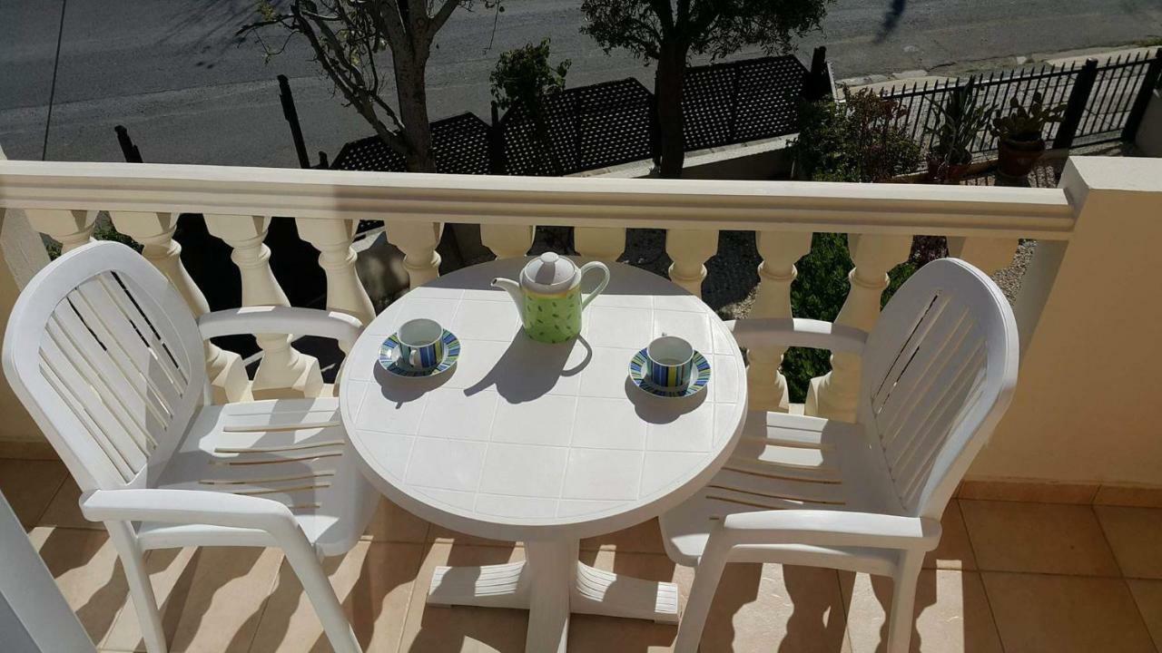 Ivoton Home Paphos Kültér fotó