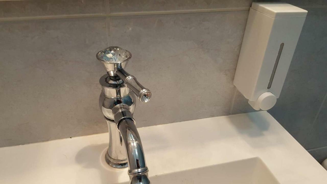 Ivoton Home Paphos Kültér fotó
