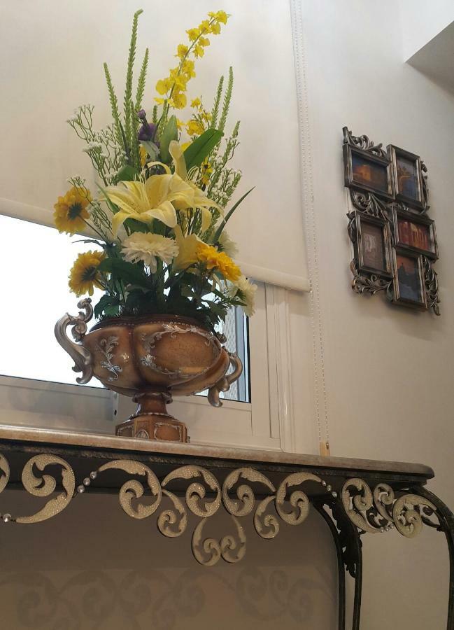 Ivoton Home Paphos Kültér fotó